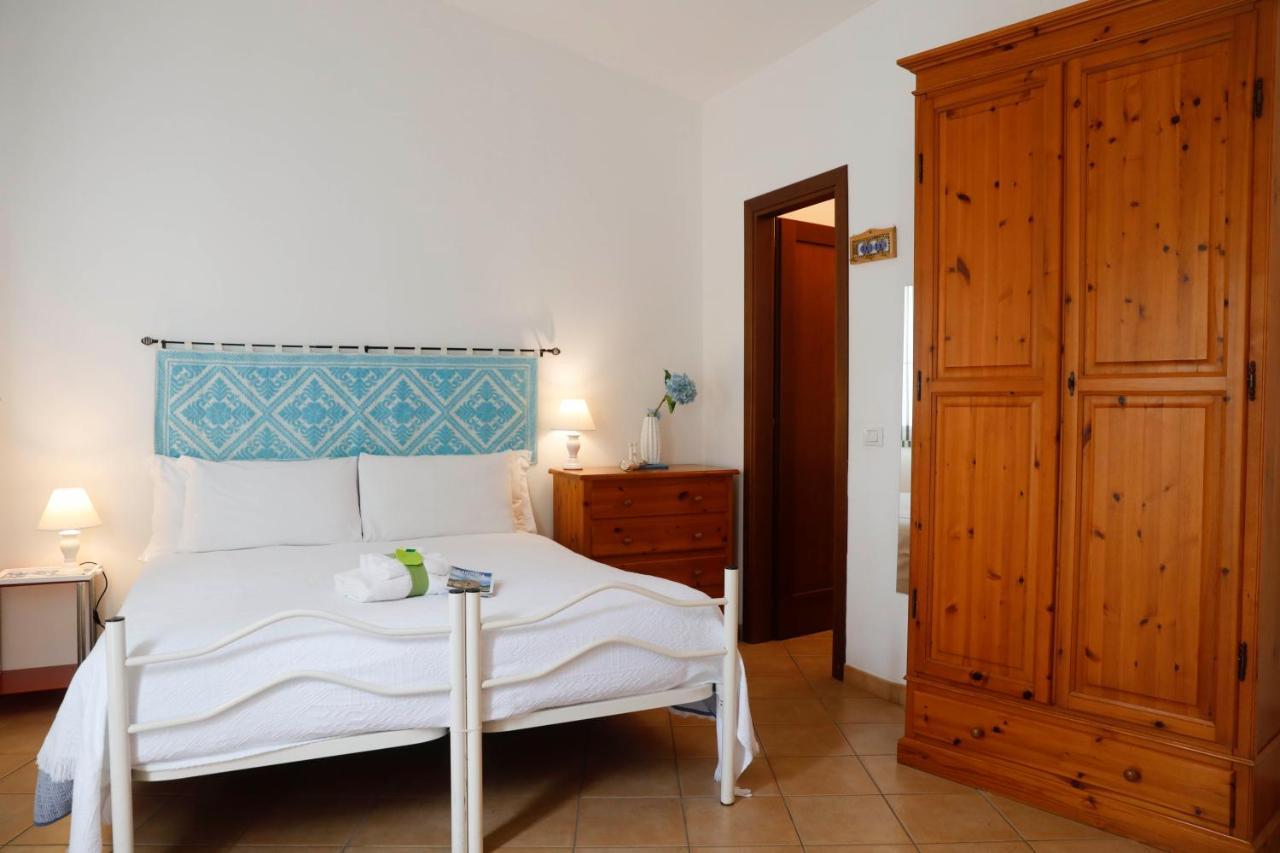 Il Melo Residence Porto Torres Buitenkant foto