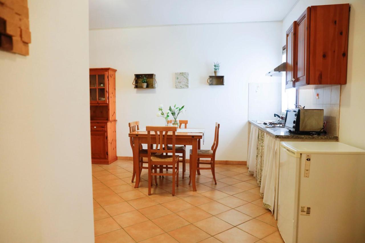 Il Melo Residence Porto Torres Buitenkant foto
