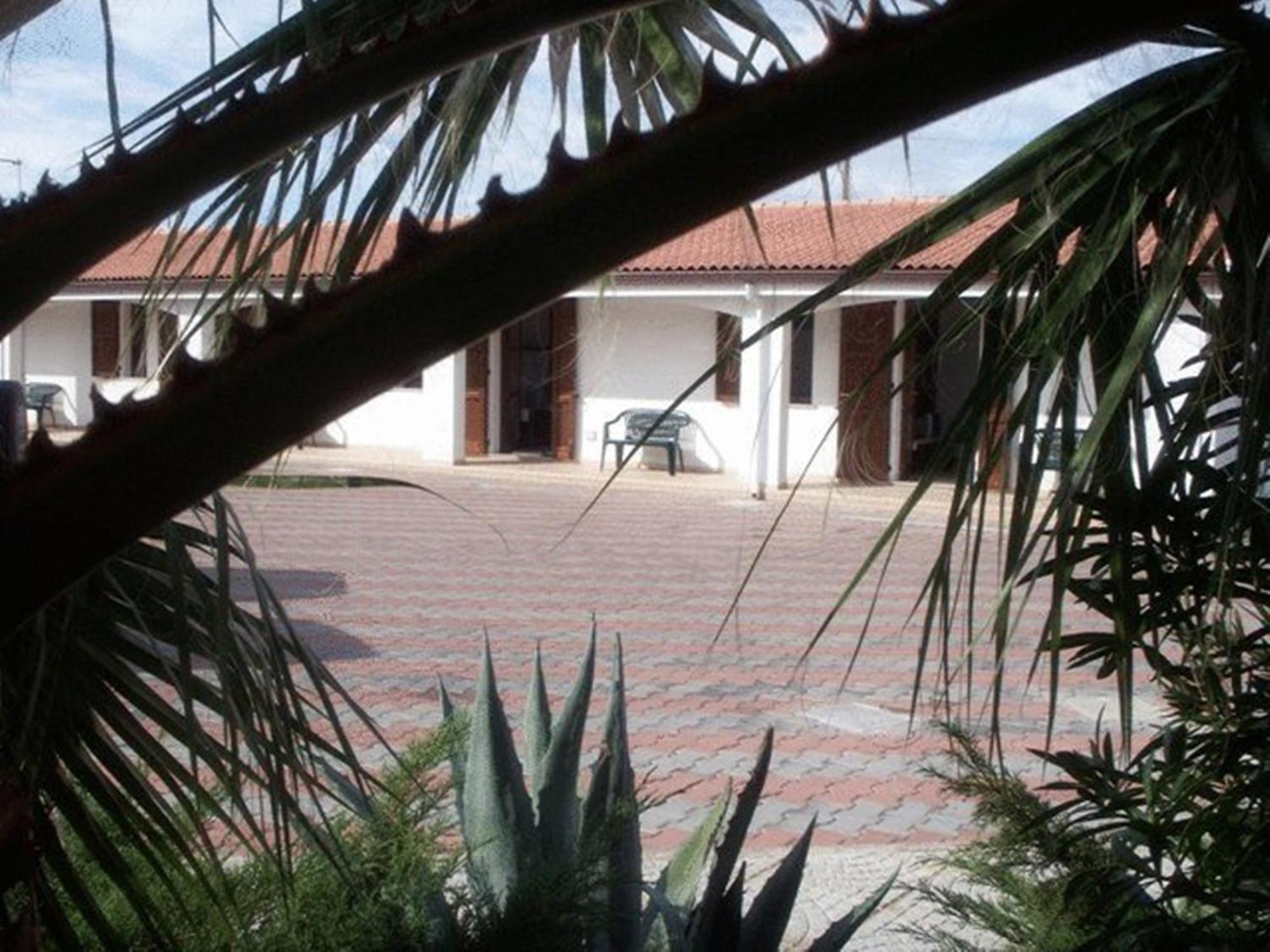 Il Melo Residence Porto Torres Buitenkant foto