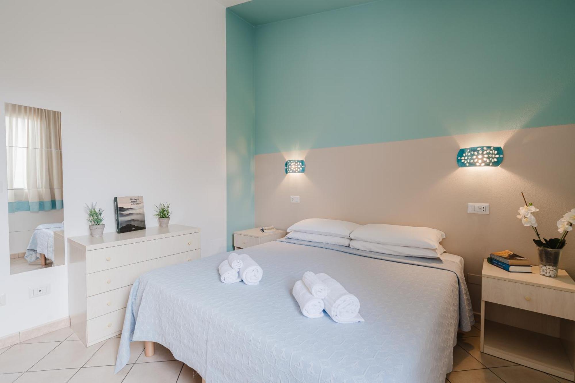 Il Melo Residence Porto Torres Buitenkant foto
