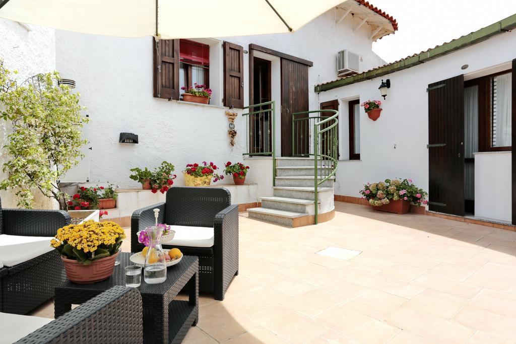 Il Melo Residence Porto Torres Buitenkant foto